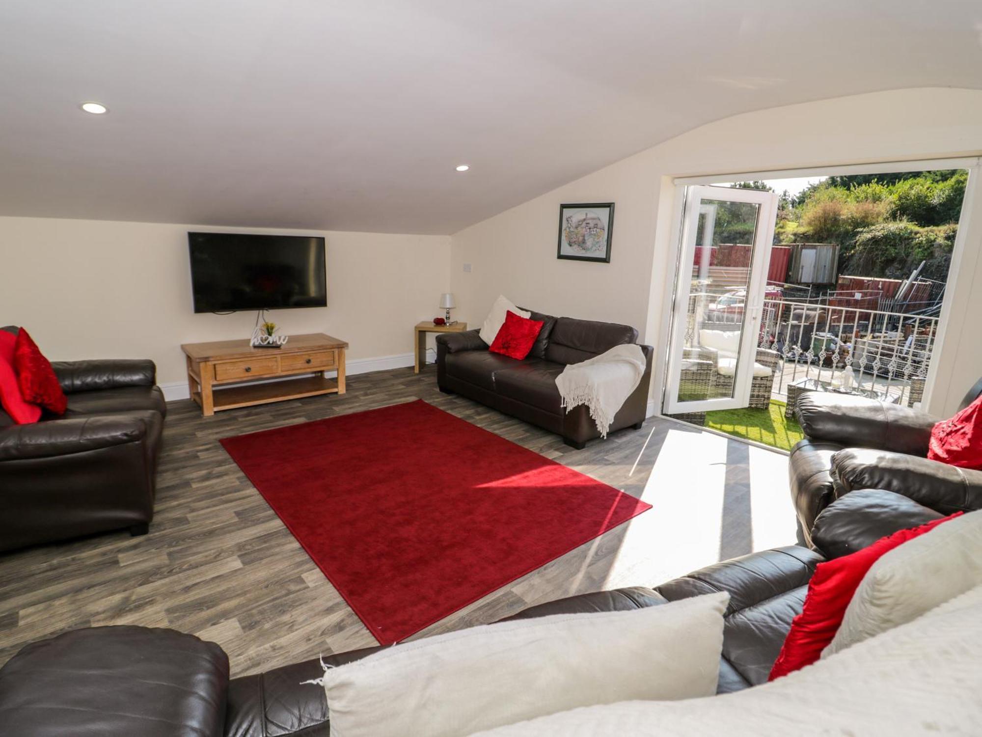 The Apartment At Plas Yr Eithin Amlwch Esterno foto