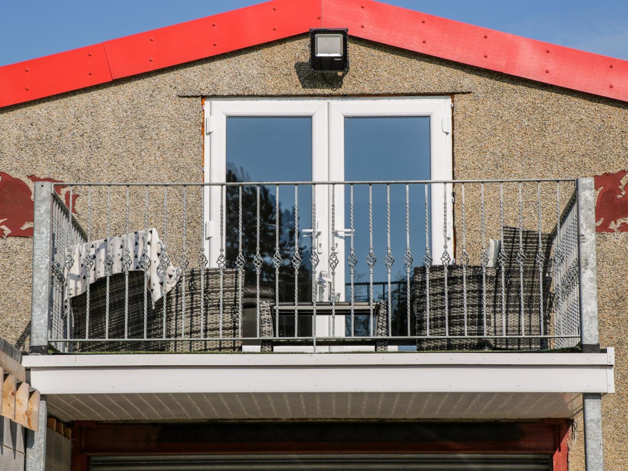 The Apartment At Plas Yr Eithin Amlwch Esterno foto